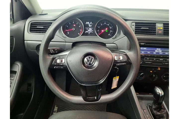 $11998 : Volkswagen Jetta 2015 S 4dr image 10