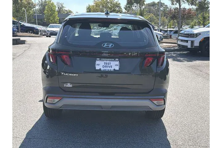 $28902 : Hyundai TUCSON 2026 SE 4dr S image 6