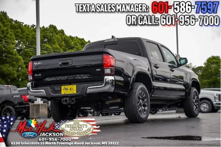 $29995 : Toyota Tacoma 2021 4x4 SR V6 image 4