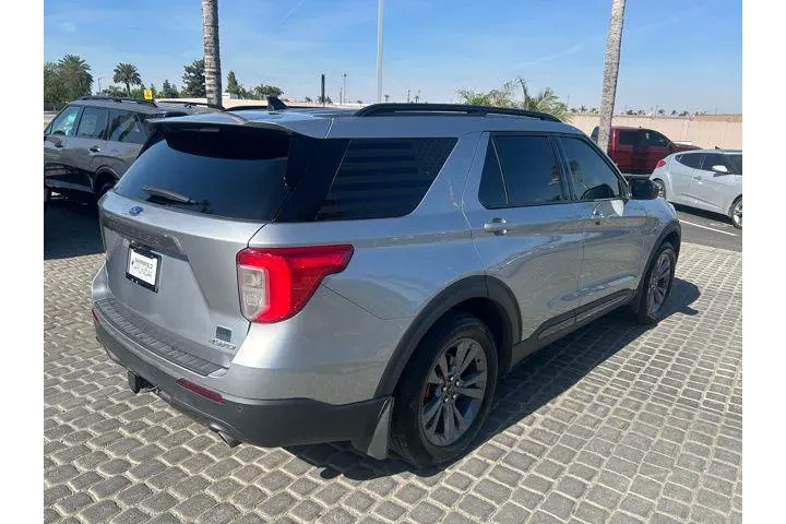 $25995 : Ford Explorer 2022 AWD XLT 4 image 4