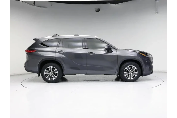 $33998 : Toyota Highlander 2021 AWD X image 7