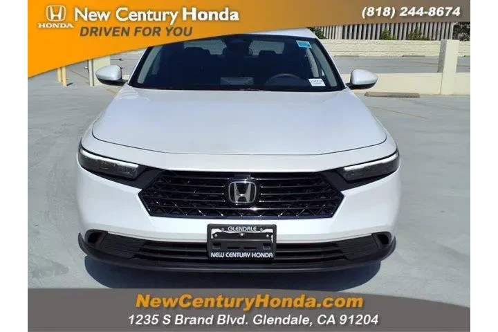 $23510 : Honda Accord 2023 LX 4dr Sed image 2