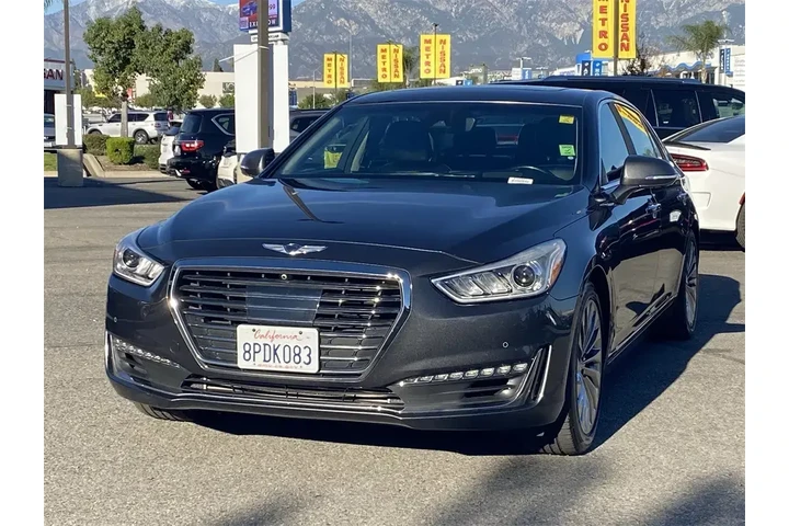 $18495 : Genesis G90 2017 3.3T Premiu image 8
