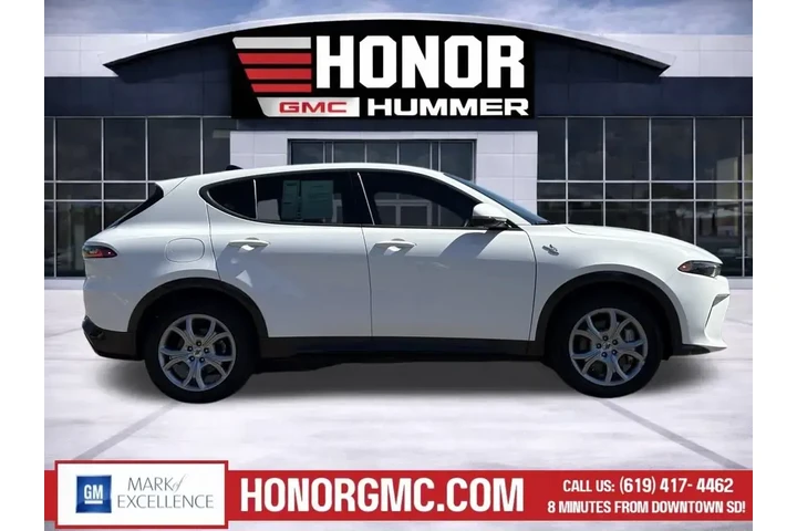 $22788 : Dodge Hornet 2024 AWD R/T 4d image 2