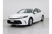 $27998 : Toyota Camry 2025 LE 4dr Sed thumbnail