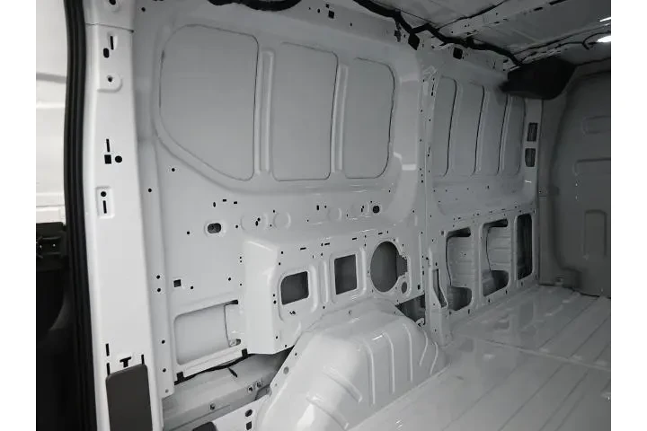 $38998 : Ford Transit 2024 AWD 150 3d image 10