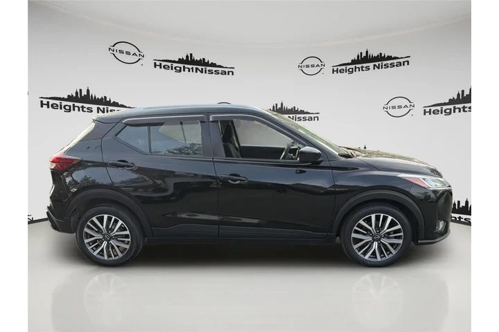 $16990 : Nissan Kicks 2022 SV 4dr Cro image 6