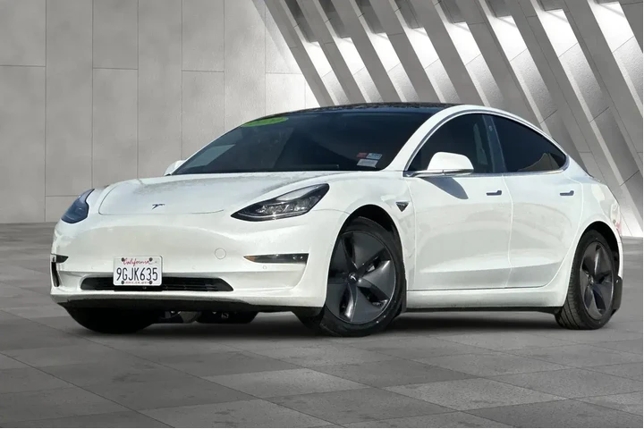 $17500 : Tesla Model 3 2020 AWD Stand image 2