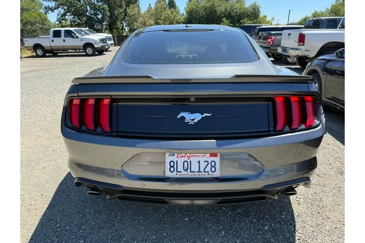$13500 : Ford Mustang 2018 EcoBoost 2 image 3