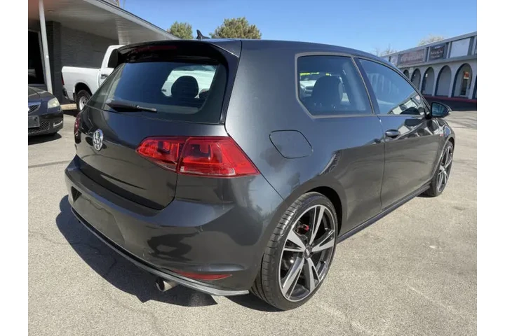 $11900 : 2015 Golf GTI SE image 7