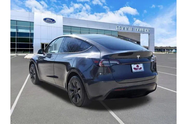 $38435 : Tesla Model Y 2025 Long Rang image 2