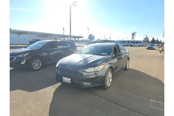 $8900 : Ford Fusion 2019 SE 4dr Seda image 3
