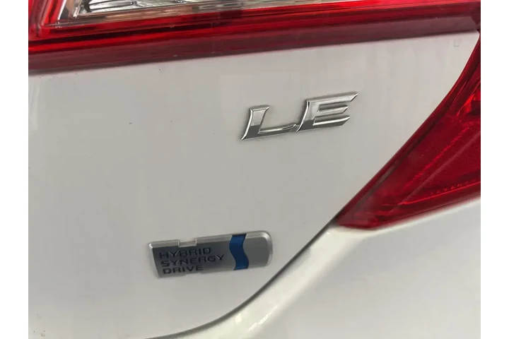 $12499 : Toyota Camry Hybrid 2012 LE image 7