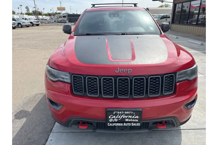 $17999 : 2017 Grand Cherokee Trailhawk image 9