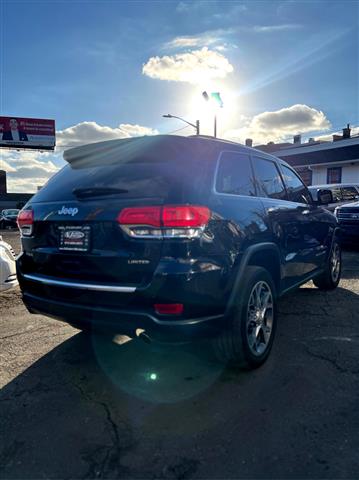 $16000 : 2015 Grand Cherokee LIMITED image 3