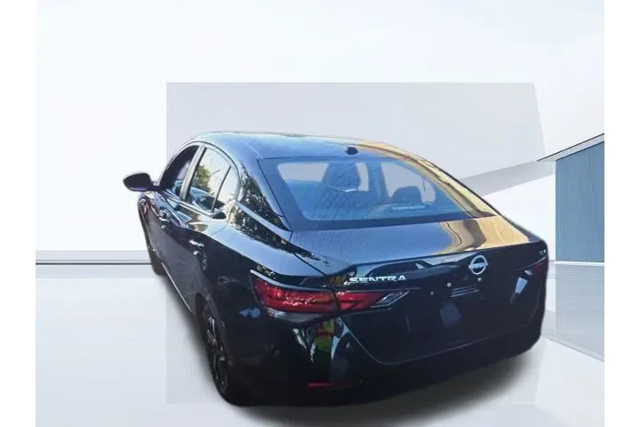$21046 : Nissan Sentra 2024 SV 4dr Se image 5