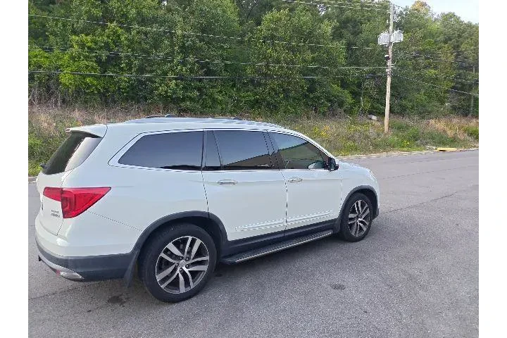$17490 : Honda Pilot 2017 AWD Elite 4 image 3