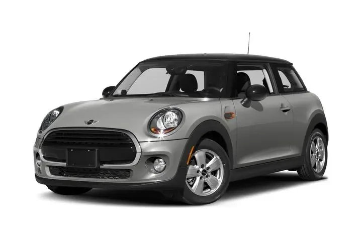 $4000 : MINI Hardtop 2 Door 2017 Coo image 1