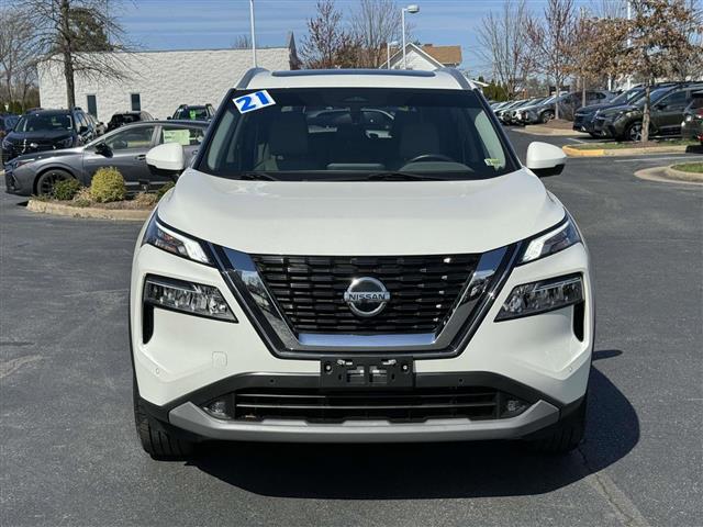$27274 : PRE-OWNED 2021 NISSAN ROGUE image 6