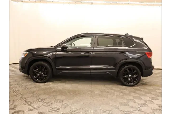 $18788 : Volkswagen Taos 2023 SE 4dr image 2