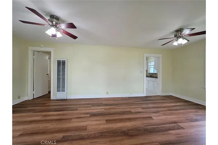 $1100 : 2226 Arlington Ave, Torrance, image 1