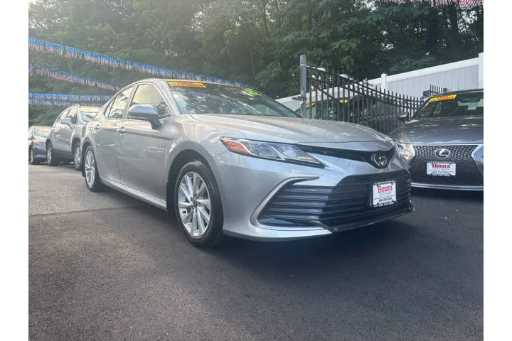 $25999 : 2022 Camry LE image 2