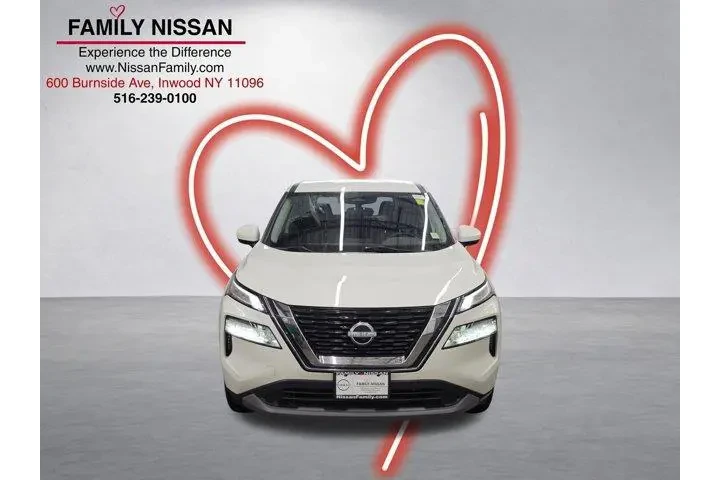 $23842 : Nissan Rogue 2023 AWD SV 4dr image 2