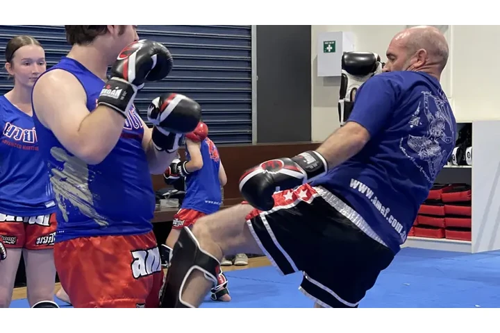 Muay Thai Kickboxing Classes image 1