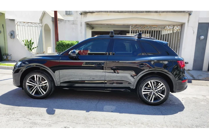 $850000 : Venta de Audi Q5 45 TFSI E image 3