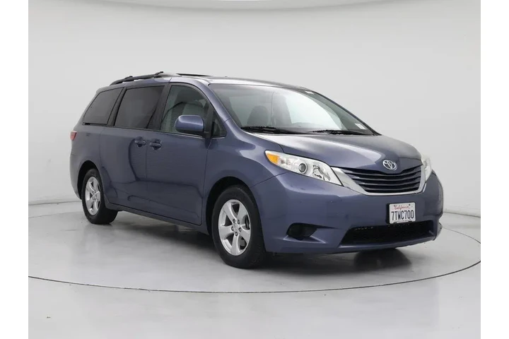 $24998 : Toyota Sienna 2016 LE 7-Pass image 1