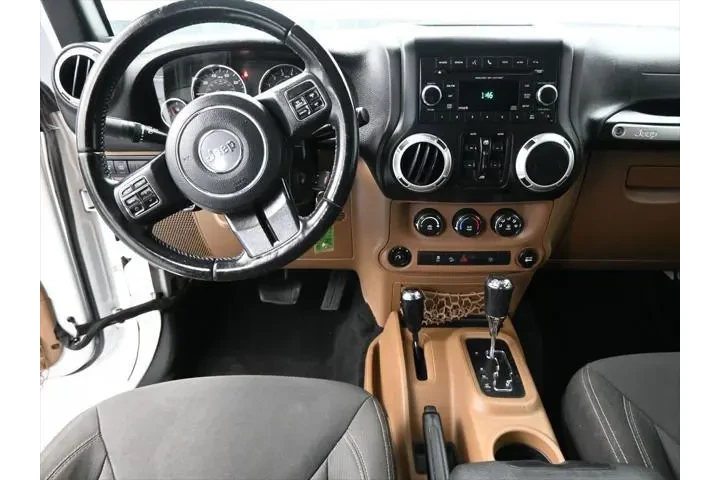 $27988 : Jeep Wrangler Unlimited 2017 image 10