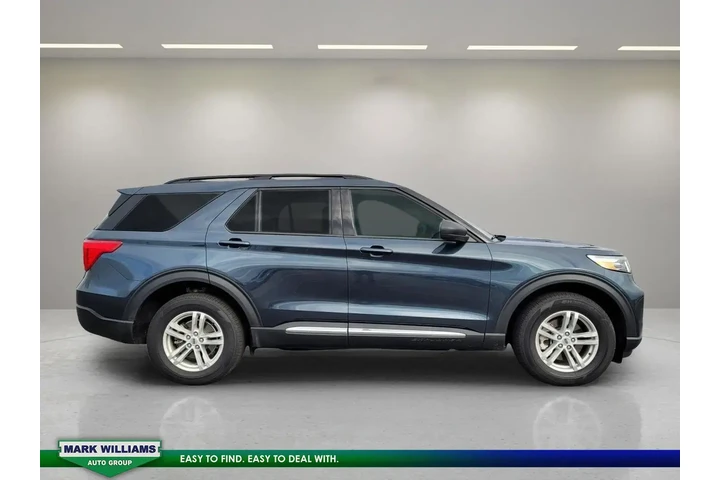 $33250 : Ford Explorer 2024 AWD XLT 4 image 2