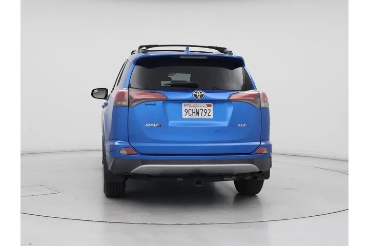 $19998 : Toyota RAV4 2017 XLE 4dr SUV image 6