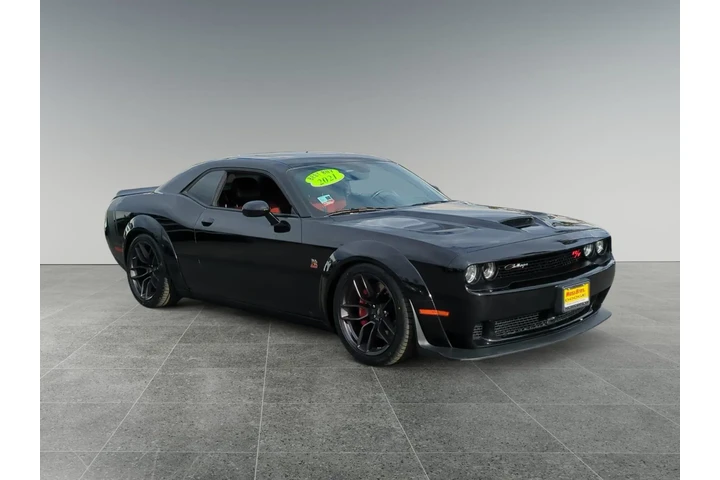 Dodge Challenger 2021 image 7