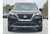 $19417 : Nissan Rogue 2023 SV 4dr Cro thumbnail