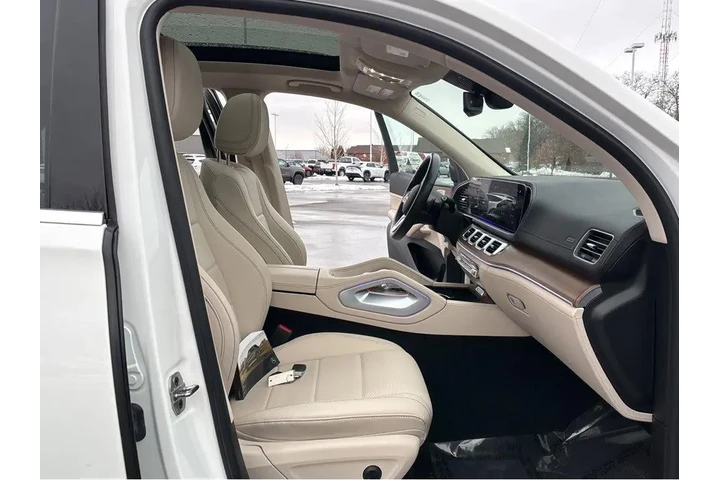 $43788 : 2023 GLE 350 image 6