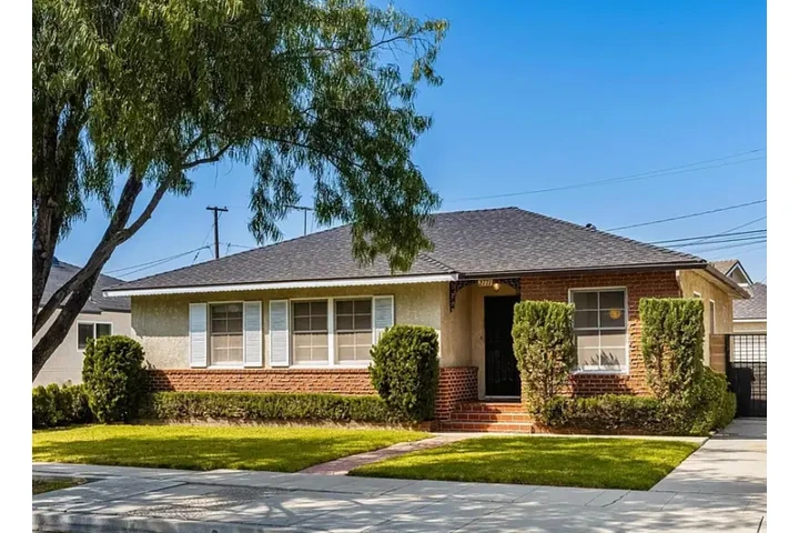 $2030 : ¡Su nueva casa le espera! image 2