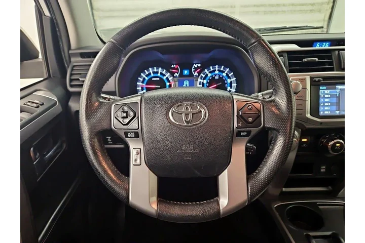 $26998 : Toyota 4Runner 2017 4x2 SR5 image 10