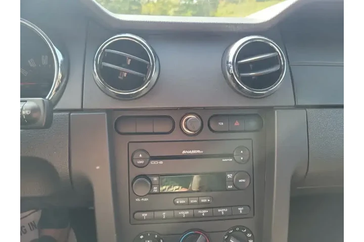 $18995 : Ford Mustang 2006 GT Premium image 8