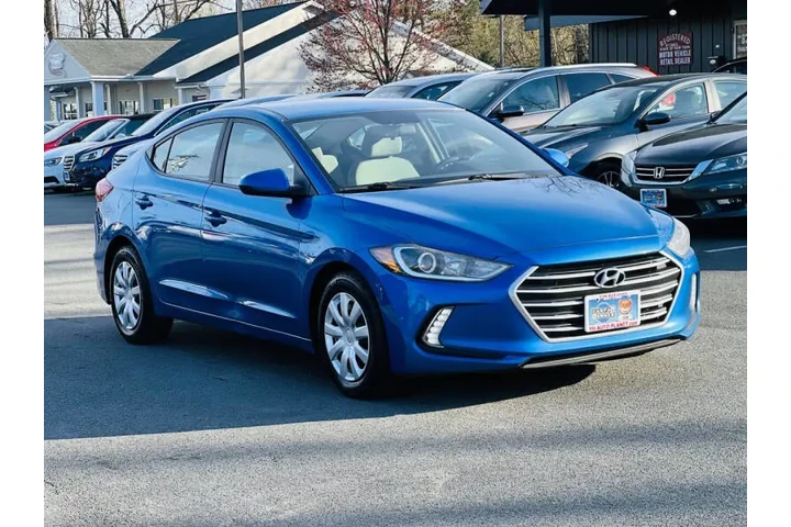$7995 : 2017 Elantra SE image 6