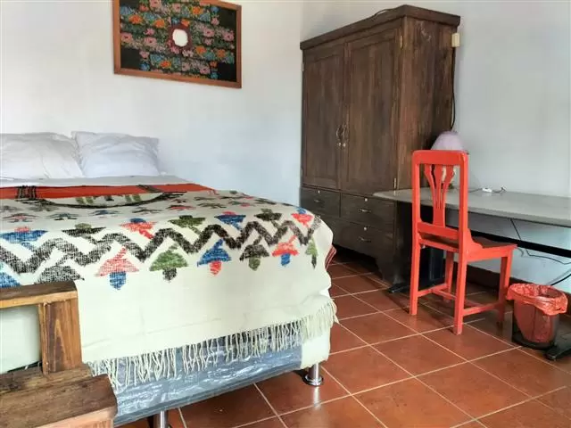 $300 : Casa Huespedes/Habitacion Priv image 2