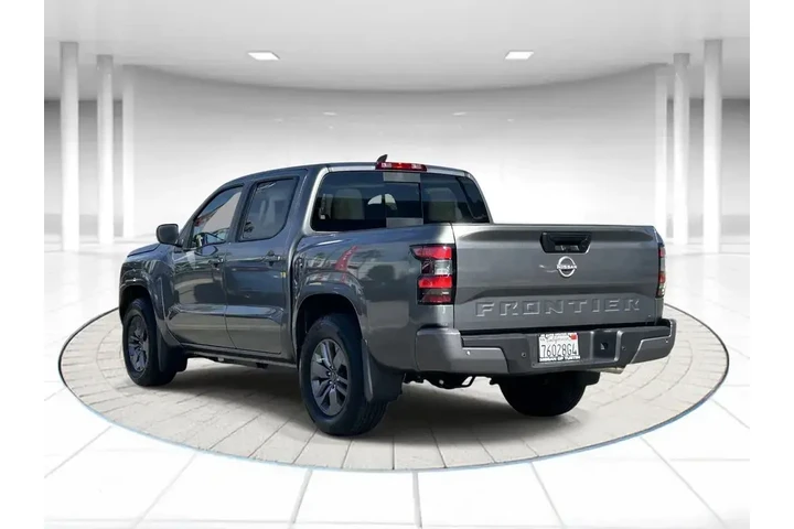 $31995 : Nissan Frontier 2025 4x2 PRO image 2
