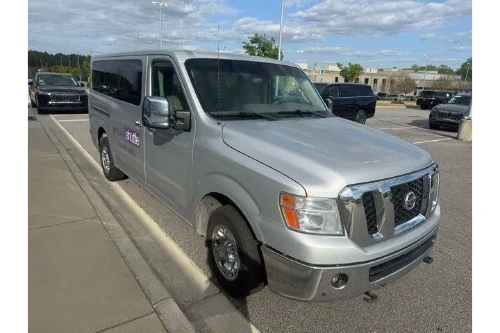 $24996 : Nissan NV 2014 3500 HD S 3dr image 4