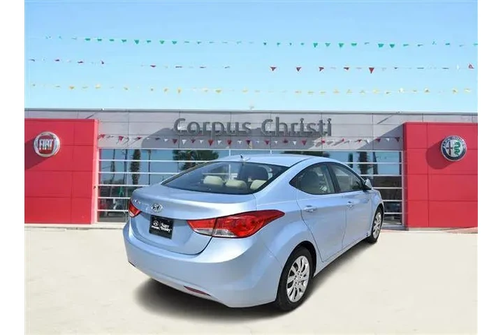 2013 Elantra GLS image 8