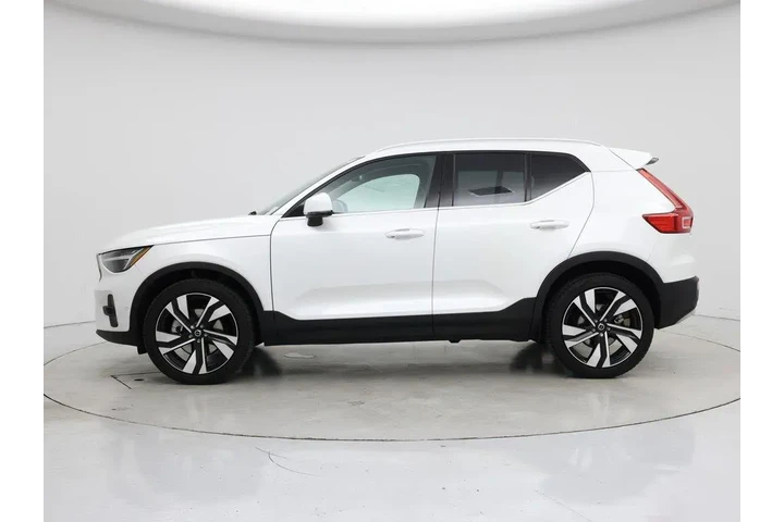 $32998 : Volvo XC40 2023 AWD B5 Ultim image 3