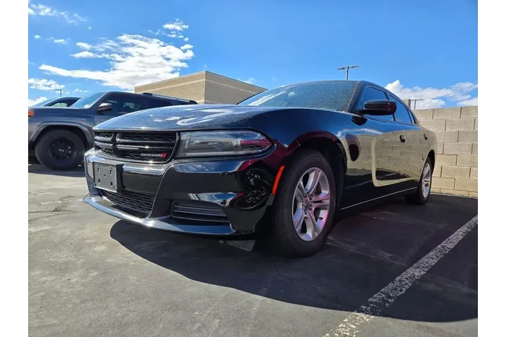 $19415 : Dodge Charger 2022 SXT 4dr S image 2
