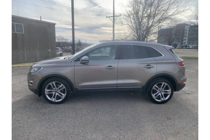 $5995 : 2016 MKC Reserve image 3