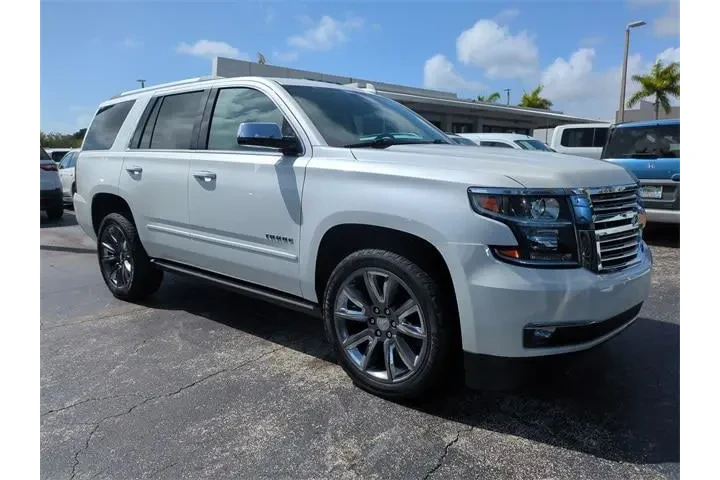 $37990 : Chevrolet Tahoe 2020 4x2 Pre image 2