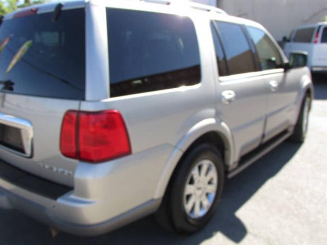 $8995 : 2003 Navigator Luxury image 6