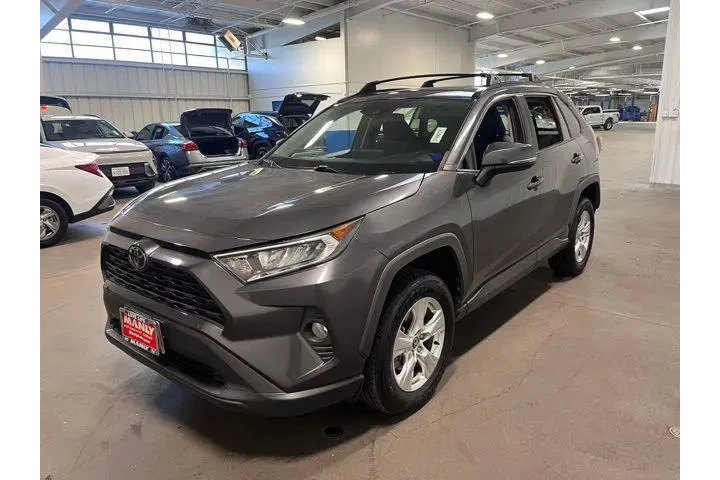 $26932 : Toyota RAV4 2020 XLE 4dr SUV image 7